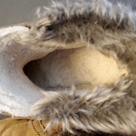 Bearpaw Boots Women's Size 8 - Picture 7 of 9